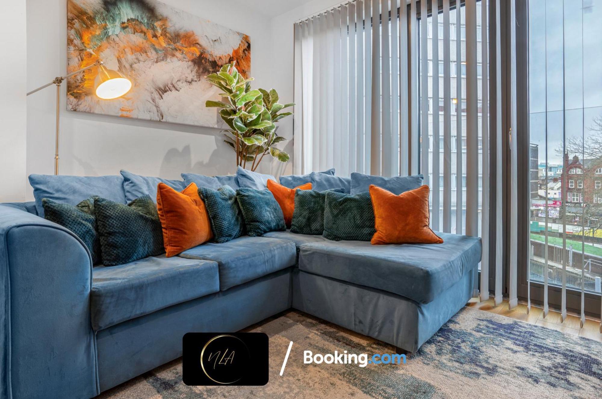 City Centre Apartment With Free Parking, 2 Bathrooms, Netflix And Wifi - Suitable For Contractors And Families - By Noor Luxury Accommodations Бирмингем Экстерьер фото